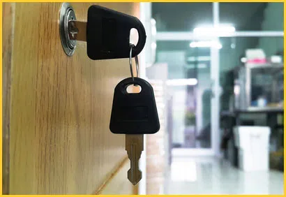 Exclusive Locksmith Service Cincinnati, OH 513-988-4097 - 15-lock-and-key-service